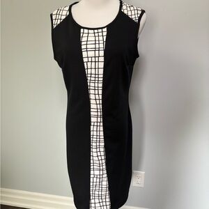 Reitmans Black and White Sheath Midi Dress